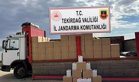 Tekirdağ'da 5 bin litre etil alkol ele geçirildi; 4 gözaltı