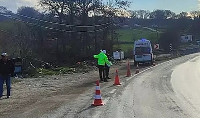 TIR ile çarpışan motosikletin sürücüsü öldü
