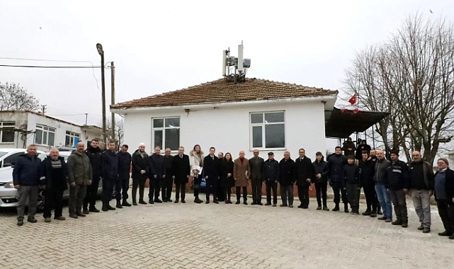 Vali Uğur Turan, Malkoçlar Köyü Ziyaretinde Vatandaşlarla Buluştu