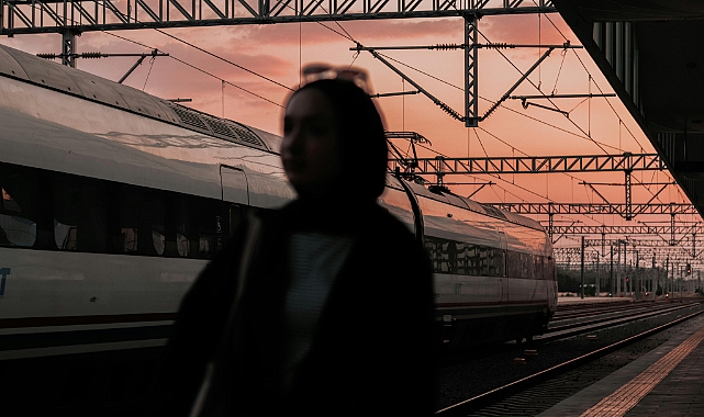 Ailelere ve Yeni Evlilere Müjde! Tren Biletlerinde Büyük İndirim Başladı