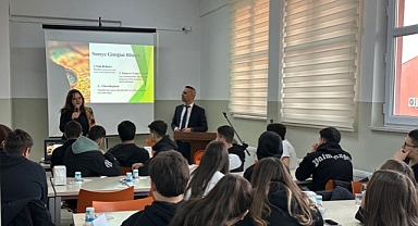 Babaeski'de Lise Öğrencilerine Yönelik "Konuşalım Söyleşi Programı" Düzenlendi