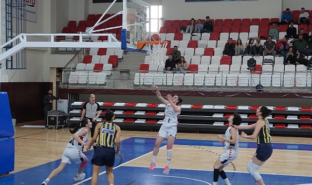Başkan Derya Bulut’tan Kırklareli FBO Kadın Basketbol Takımına Tebrik