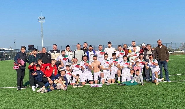 Büyükmandıra Adaspor'dan Tarihi Başarı!