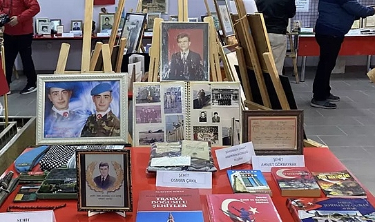 Edirne'de şehitlerin kişisel eşyalarından oluşan 'Şehidimden Hatıra' sergisi açıldı
