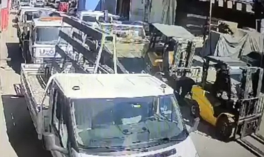 Edirne iki forkliftin arasında sıkışan işçi, yaşamını yitirdi