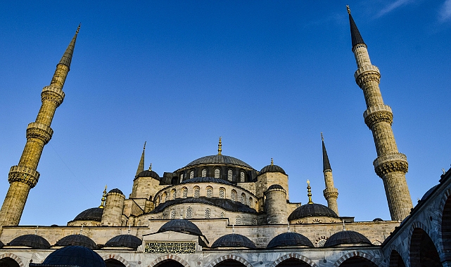 Kadir Gecesi Yarın İdrak Edilecek