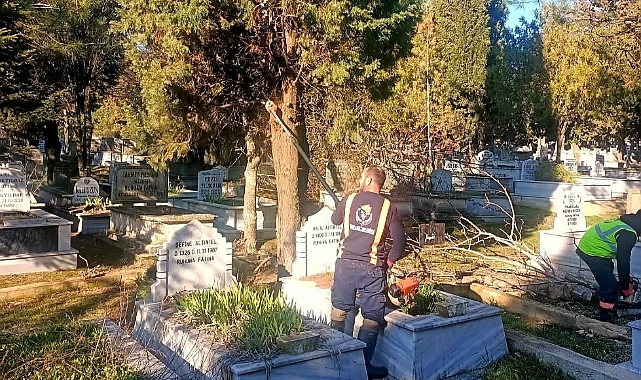 Kırklareli Belediyesi, Mezarlık Ziyaretleri İçin Hazırlık Yapıyor