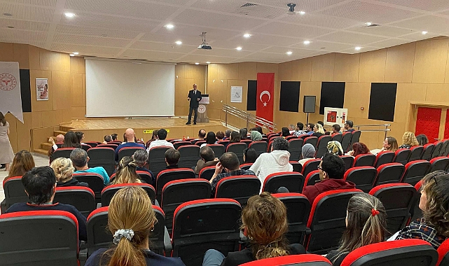 Kırklareli Eğitim ve Araştırma Hastanesi’nde Beyin Hasarı Semineri Düzenlendi