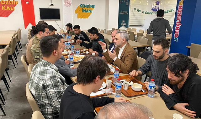 Milletvekili Sarıçam, Lüleburgaz’da Gençlerle Sahurda Buluştu
