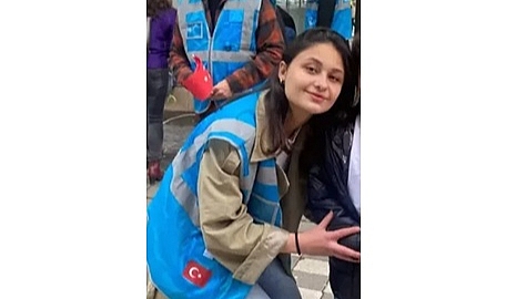 Takla atan otomobildeki liseli Nazlı öldü