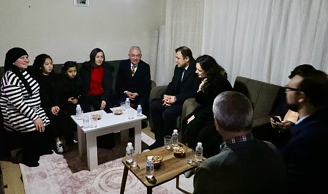 Vali Uğur Turan, Ramazan’da Demirköy’de Vatandaşlarla Buluştu