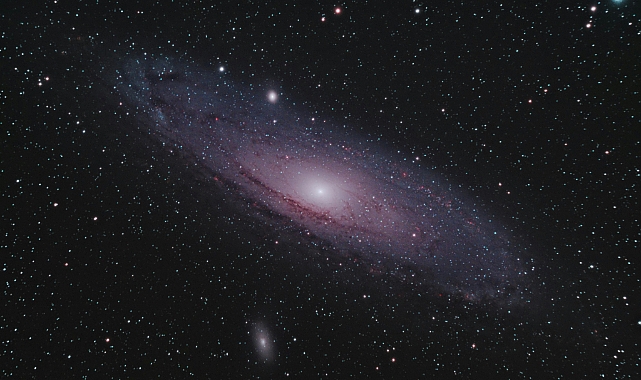 8 Nisan 2025 Salı Günlük Burç Yorumları: Gökyüzü Sürprizlerle Dolu!