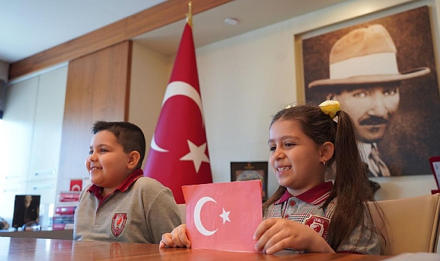 Çorlu`da Başkanlık Makamı İrem ve Kerem'e Emanet