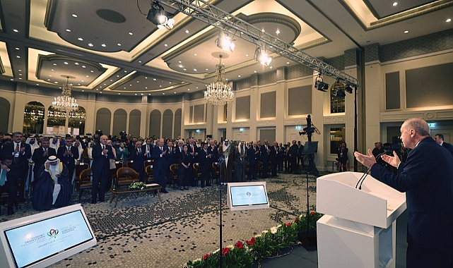 Cumhurbaşkanı Erdoğan: "Filistin'i savunmak; insanlığı, barışı ve adaleti savunmaktır"