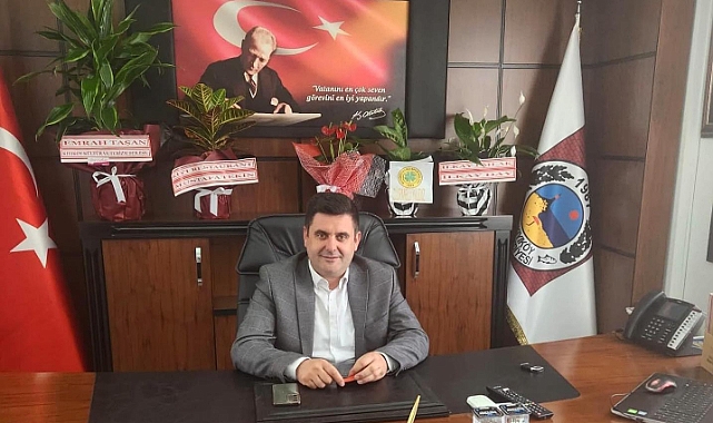 Dumlupınar Denizaltı Faciası:72 Yıldır Kapanmayan Yara