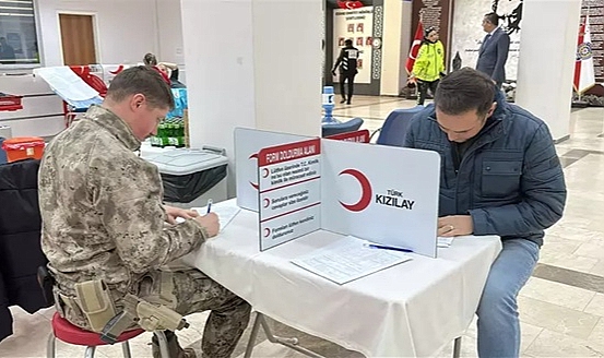 Edirne'de, emniyet teşkilatından polis haftasında kan bağışı