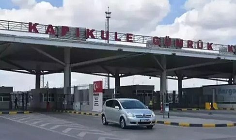 Kapıkule’de, TIR’ın rüzgarlığında yurt dışına kaçmak isteyen firari hükümlü yakalandı