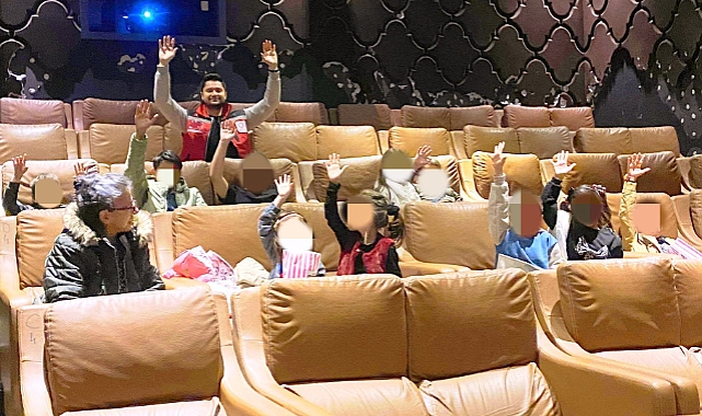 Lüleburgaz’da Minik Yürekler Sinema Etkinliğinde Buluştu