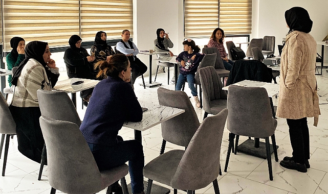 Nene Hatun Kadın Yaşam Merkezinde Kanser ve Otizm Semineri Düzenlendi