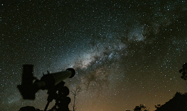5 Mayıs 2025 Günlük Burç Yorumları: Pazartesi’ye Astrolojik Bir Başlangıç!