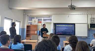 Babaeski Şehit Ersan Yenici Anadolu Lisesi’nde "Hz. Muhammed'in Peygamber Olduğunun Delilleri" Konulu Sunum Gerçekleştirildi