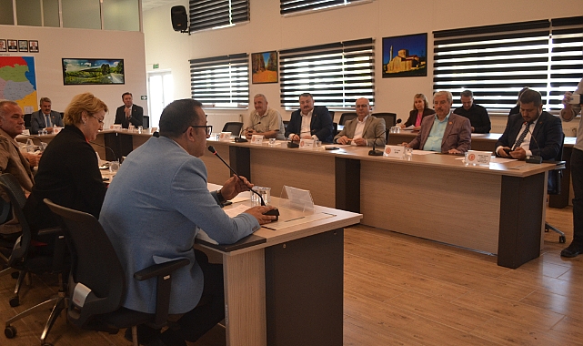Kırklareli İl Genel Meclisi’nden Özgür Özel’e Yapılan Saldırıya Kınama