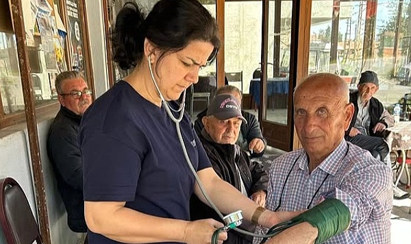 Mobil Sağlık Hizmetleri Devam Ediyor