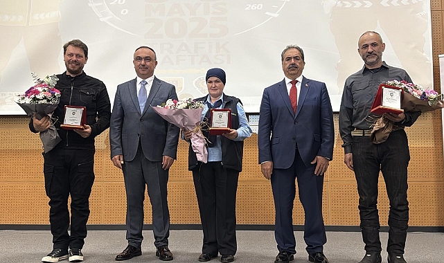Tekirdağ'da yılın şoförü Şenay Kenar seçildi
