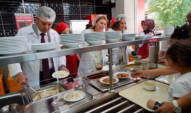 Başkan Sarıkurt: "Kent Lokantaları Halkçı Belediyeciliğin Kalbidir"