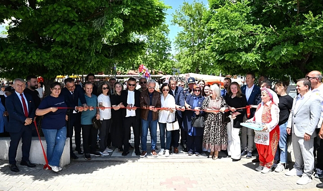 Brakana Tatlısı Şenliği Büyükmandıra’da Coşkuyla Başladı