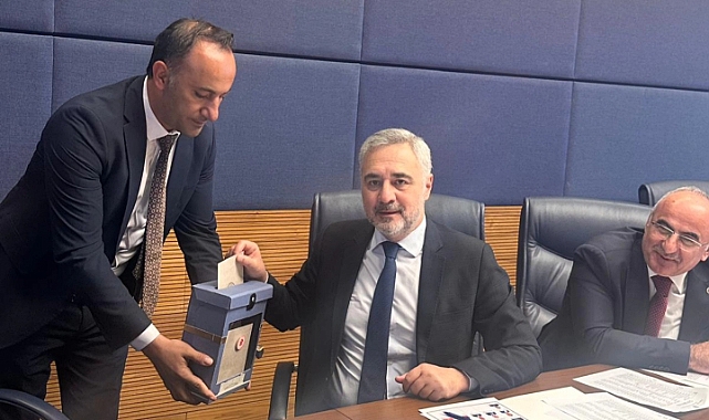 Milletvekili Sarıçam'dan TBMM İnsan Hakları Komisyonu Başkanlığına Tebrik