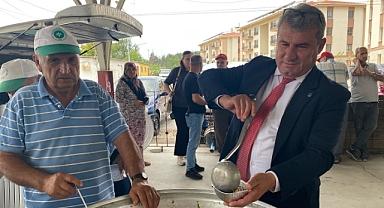 Alpullu'da Aşure Bereketi Paylaşıldı