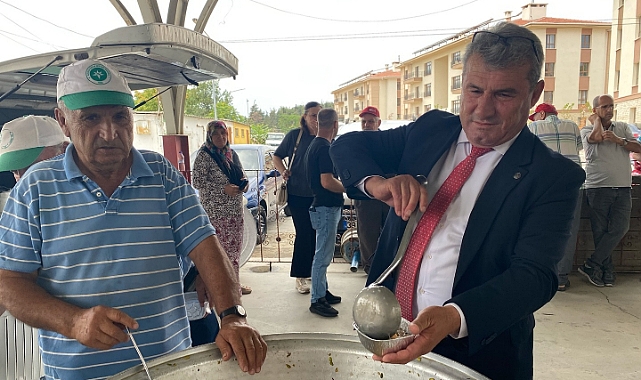 Alpullu'da Aşure Bereketi Paylaşıldı