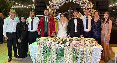 Başkan Fırat Yayla Genç Çiftin Nikâhını Kıydı