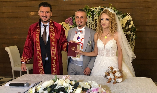 Başkan Yayla, Ecem ve Soner Çiftinin Nikahını Kıydı