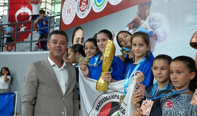Çorlu, Türkiye Minikler Karate Şampiyonası'na Ev Sahipliği Yaptı