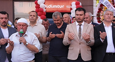 Fırat Yayla Yeni İşletme Açılışına Katıldı: "Bölge Ekonomisine Katkı Sağlayacak"