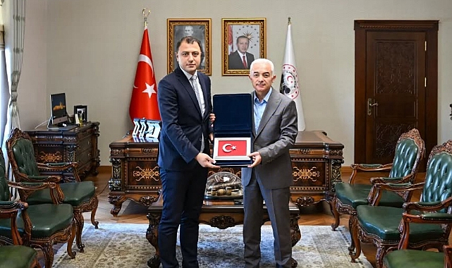 Kaymakam Ertuğrul Bayram'dan Vali Turan'a Veda Ziyareti