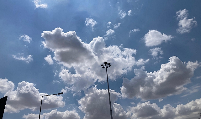 Kırklareli'nde Parçalı Bulutlar Serinlik Getirdi
