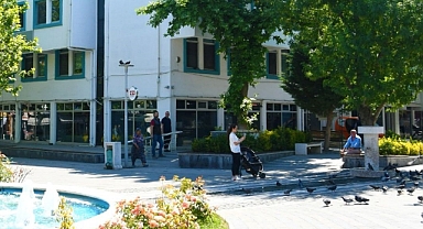 Lüleburgaz'da Eski Belediye Binasının Yıkımına Başlanıyor