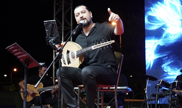 Lüleburgaz’da Yaz Akşamları “Bizim Kızanlar Bizim Nağmeler” Konserleriyle Renklendi