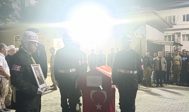 MSB: Edirne'de askeri araç kazasında 1 silah arkadaşımız şehit oldu