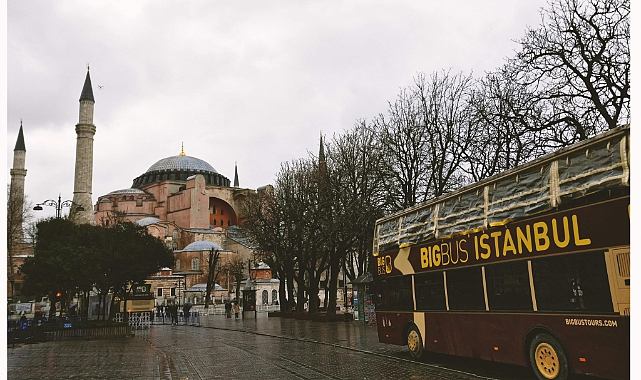 TÜİK Açıkladı: Turizm Geliri İkinci Çeyrekte 16,2 Milyar Doları Aştı
