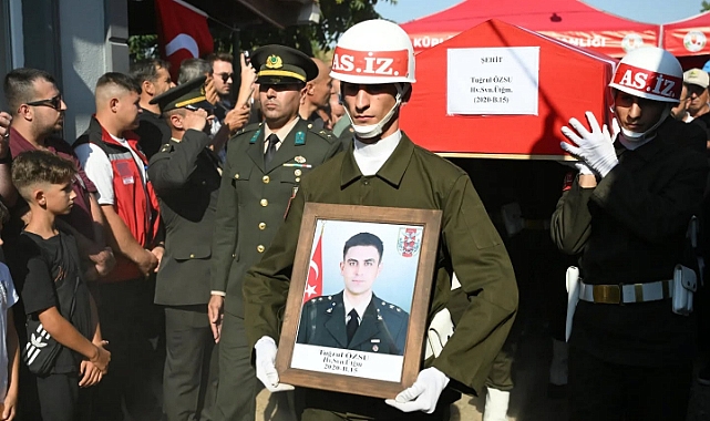 Vali Turan, Şehit Üsteğmen Özsu'nun Cenaze Törenine Katıldı