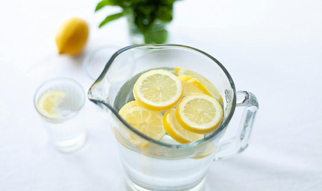 Yaz Günlerinin Vazgeçilmezi: Limonata