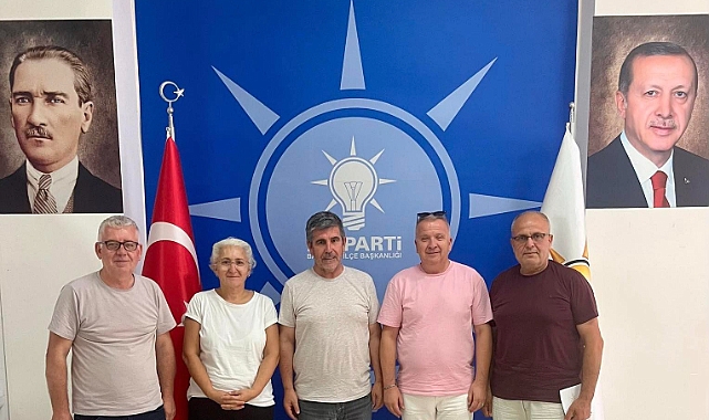 Babaeski Balkan Türkleri Derneği’nden AK Parti Babaeski İlçe Başkanlığı’na Ziyaret