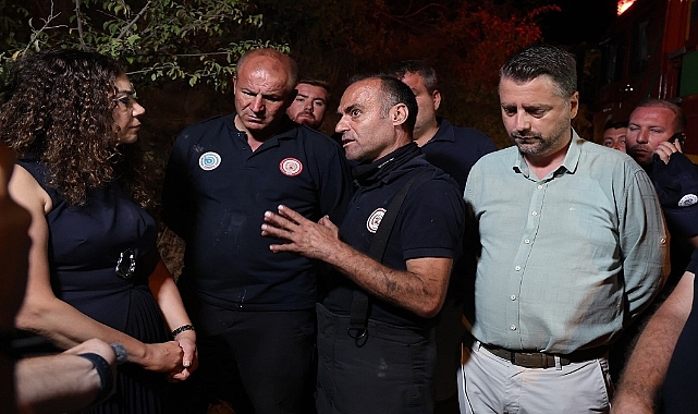 BÜYÜKŞEHİR UÇMAKDERE YANGININA TÜM GÜCÜYLE MÜDAHALE ETTİ