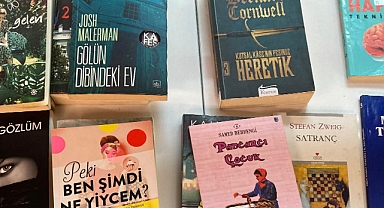 Kırklareli İl Halk Kütüphanesi'nden Ücretsiz Kitap Standı