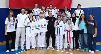 Minikler Taekwondo İl Müsabakalarında Yamaner Spor Kulübü'nden Büyük Başarı