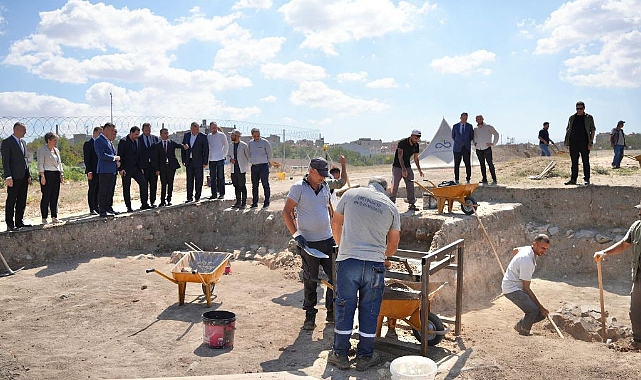Çorlu Kalesi'ndeki Kazı Çalışmaları Hızla İlerliyor